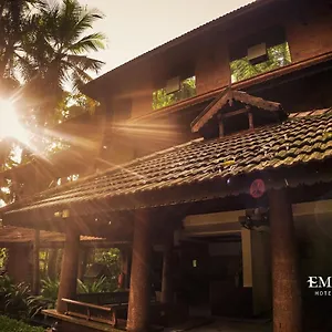*** Resort Emarald India